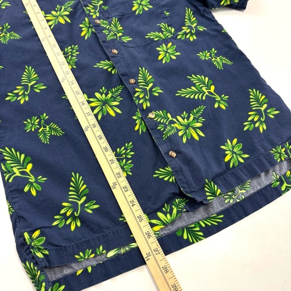 Mountain Khakis Mens Sz S Navy Floral Relaxed Fit Short Sleeve Button Up Shirt - Picture 8 of 9